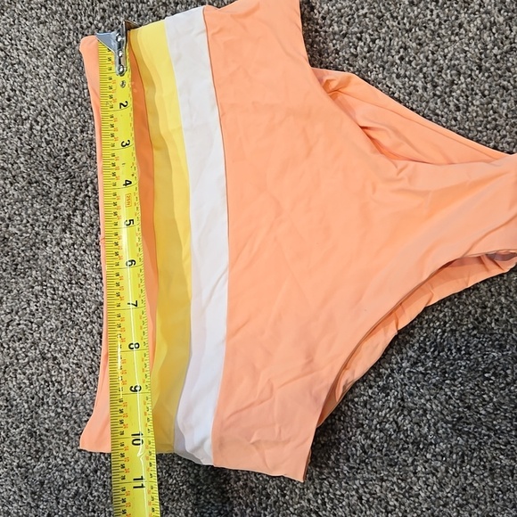NWOT L Space Women High Top Bikini Swim Bottom Sz S - Picture 3 of 6